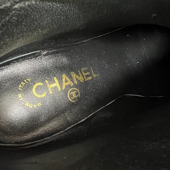 Chanel Cap Toe High Leather Boots with Pearls - Picture 8 of 13